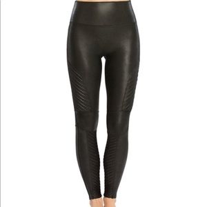 Spanx Faux Leather Moto Leggings size XS